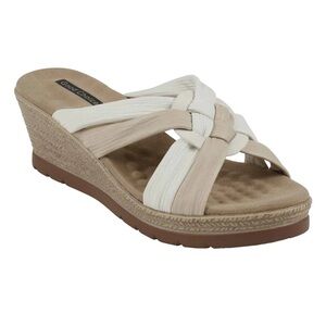 Good Choice Caro White Wedge Sandals brand new
#12